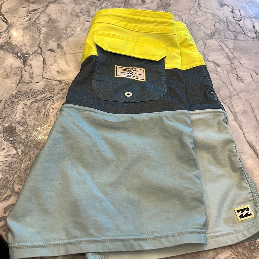 Billabong mens baiting suite